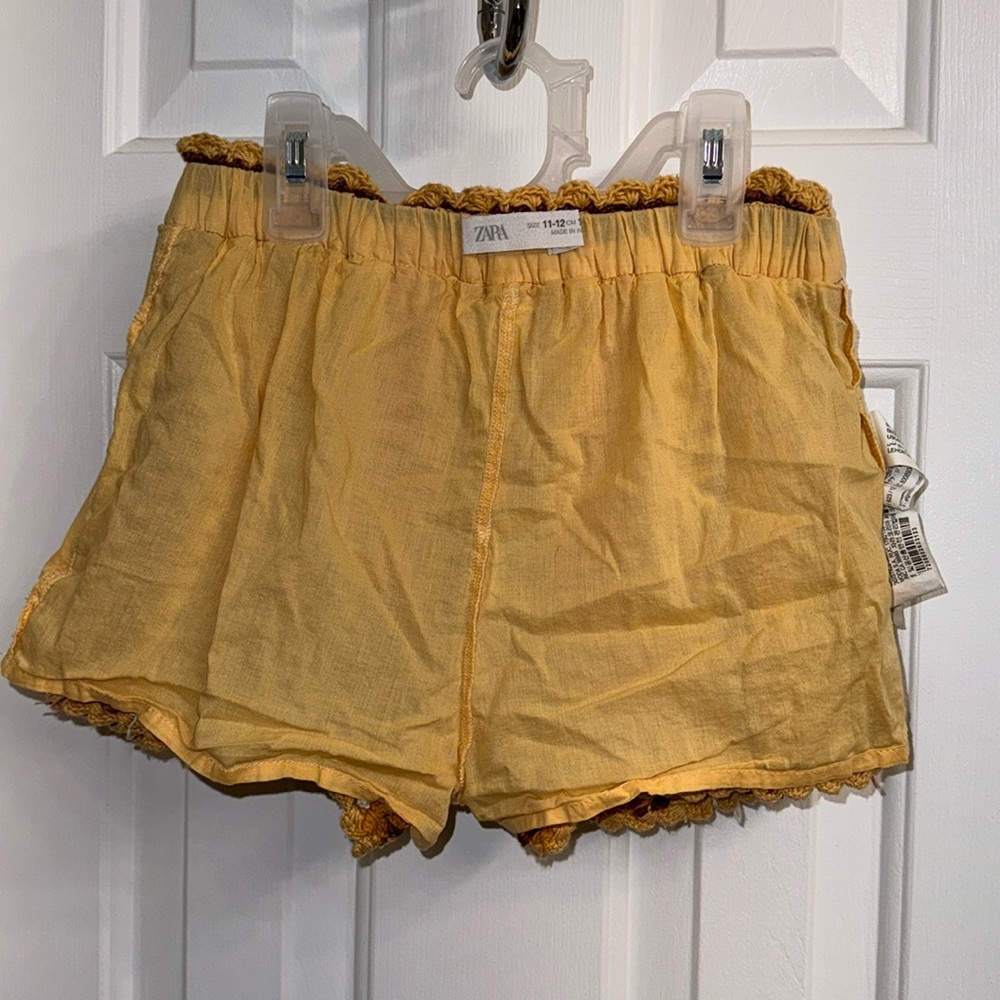 Zara Girls crocheted lined shorts, pull on shorts with elastic waist - Picture 9 of 9